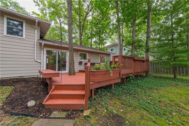 17069 Partridge Drive, Strongsville, OH 44136