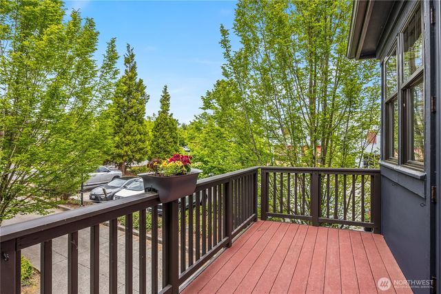 1186 NE Park Drive NE, Issaquah, WA 98029