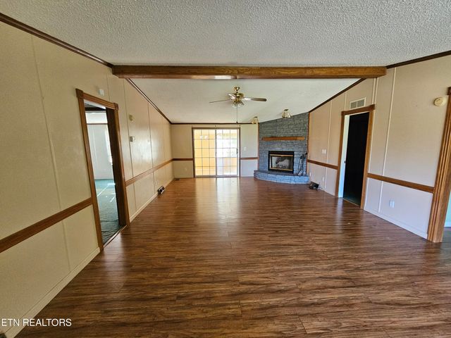 576 Mecca Pike, Tellico Plains, TN 37385