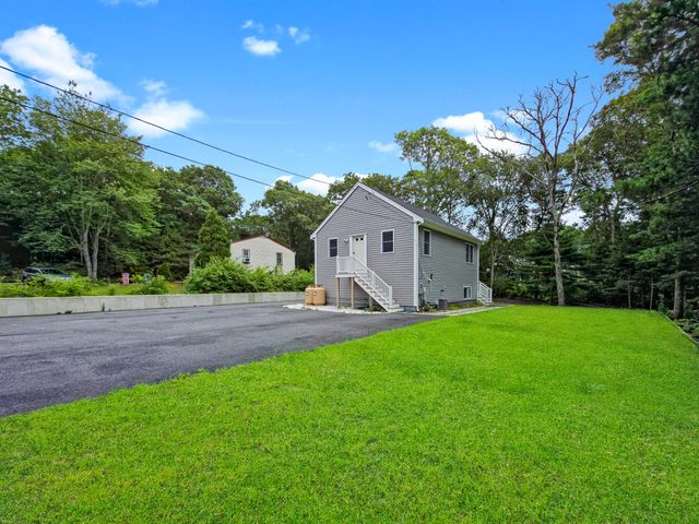 1055 E Falmouth Highway, Falmouth, MA 02540