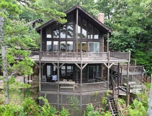 51 MCGREW LN, Savannah, TN 38372
