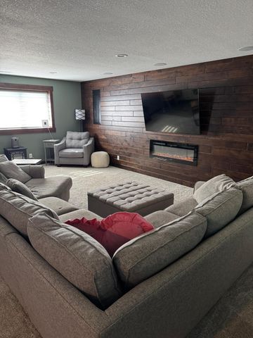 3177 Kingston Street, River Falls, WI 54022