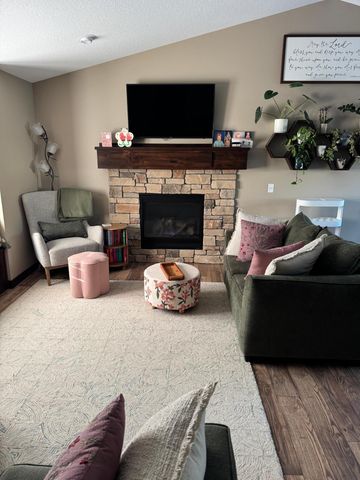 3177 Kingston Street, River Falls, WI 54022