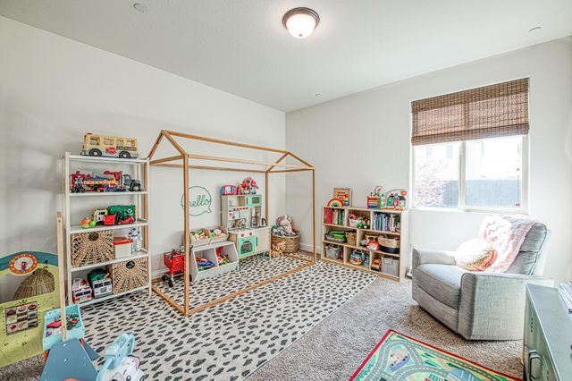 753 E Aretha Avenue, Fowler, CA 93625