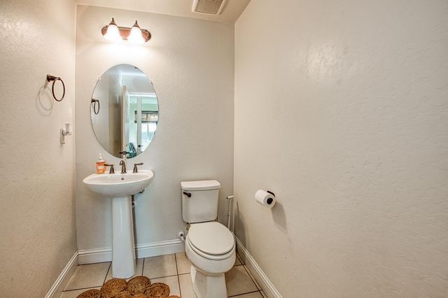 753 E Aretha Avenue, Fowler, CA 93625