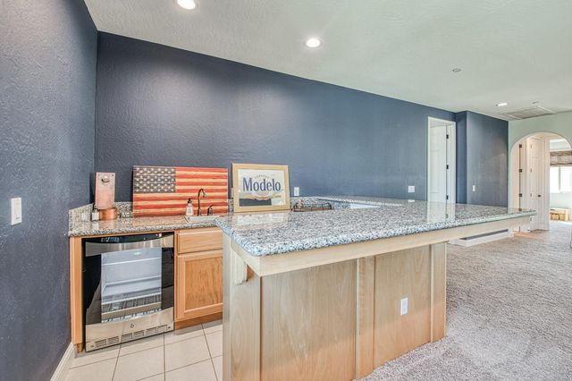 753 E Aretha Avenue, Fowler, CA 93625