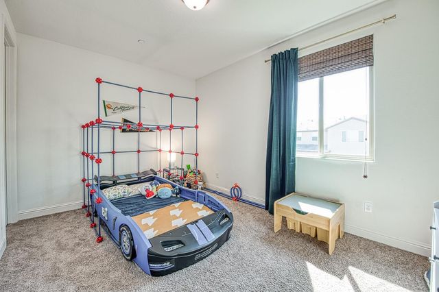 753 E Aretha Avenue, Fowler, CA 93625