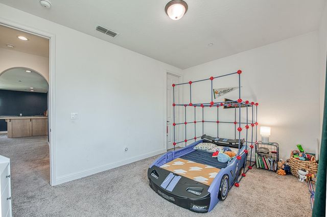 753 E Aretha Avenue, Fowler, CA 93625