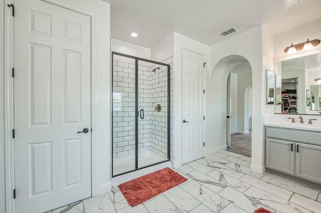 753 E Aretha Avenue, Fowler, CA 93625