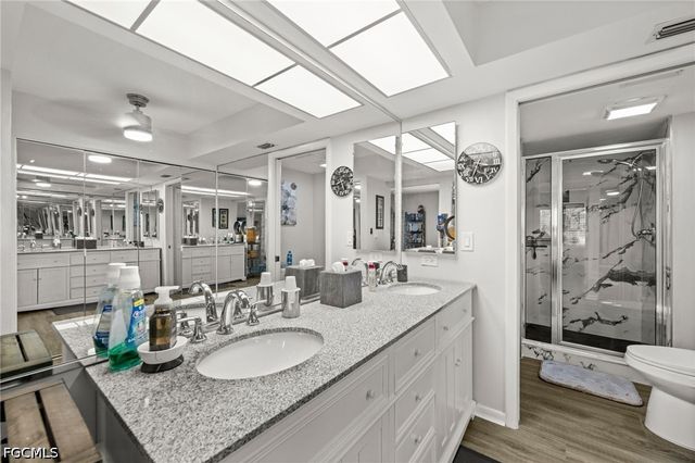2069 W Lakeview BLVD 5, North Fort Myers, FL 33903