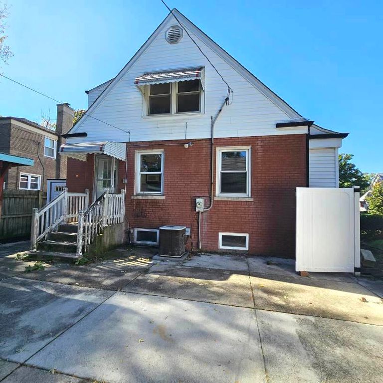 1501 MANCHESTER Avenue, Westchester, IL 60154 — photo 2