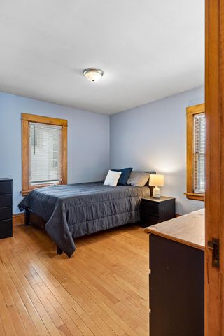 888 Laurel Avenue, Saint Paul, MN 55104