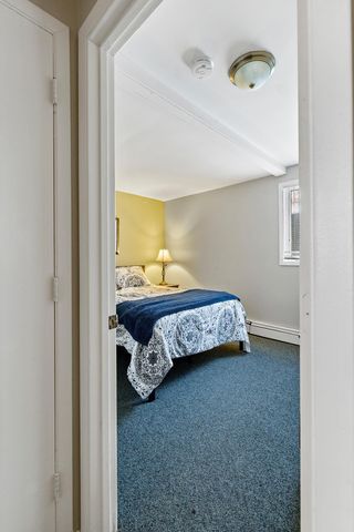 888 Laurel Avenue, Saint Paul, MN 55104