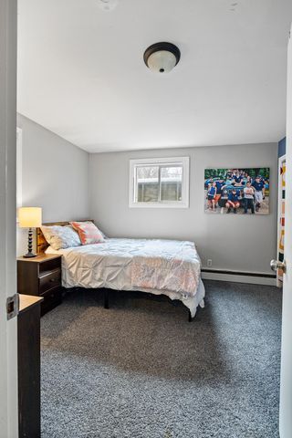 888 Laurel Avenue, Saint Paul, MN 55104