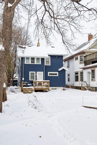 888 Laurel Avenue, Saint Paul, MN 55104