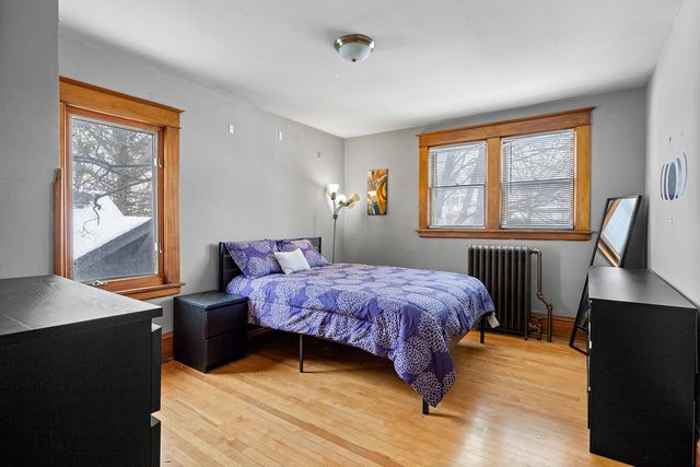 888 Laurel Avenue, Saint Paul, MN 55104