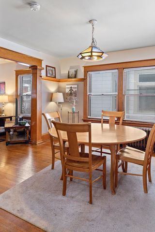 888 Laurel Avenue, Saint Paul, MN 55104