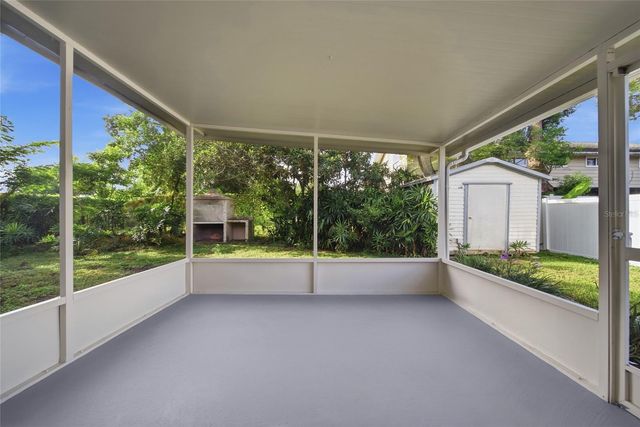 5401 E 98TH AVENUE, Temple Terrace, FL 33617