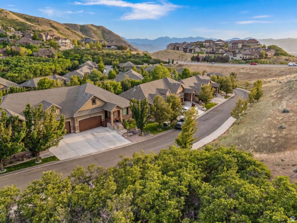 1370 E MEADOW VALLEY DR, Draper, UT 84020 — photo 5