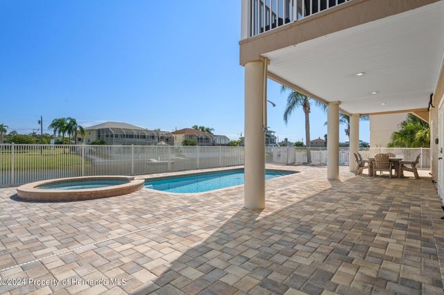 3448 Triggerfish Drive, Hernando Beach, FL 34607