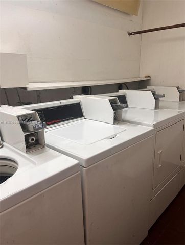 3250 NW 85th Ave 10, Coral Springs, FL 33065