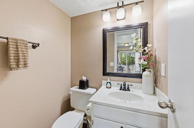 4573 Hilliard Run Drive, Hilliard, OH 43026