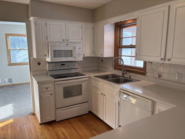 3924 Aspen Drive, West Des Moines, IA 50265