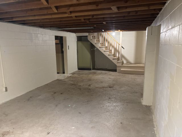 3924 Aspen Drive, West Des Moines, IA 50265