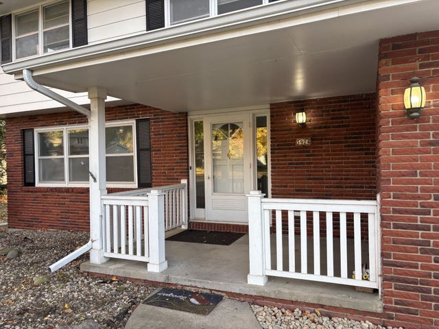 3924 Aspen Drive, West Des Moines, IA 50265