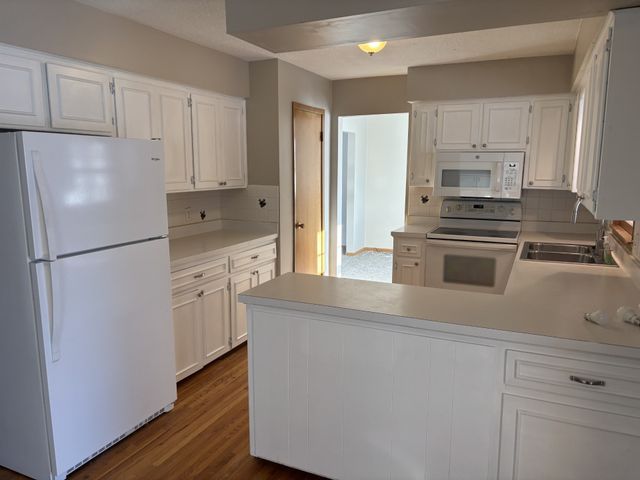 3924 Aspen Drive, West Des Moines, IA 50265