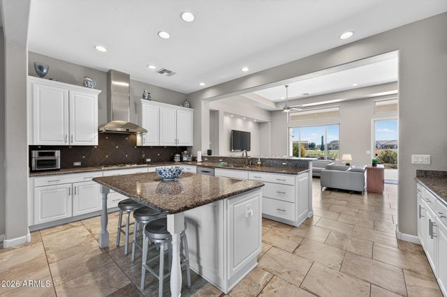 16763 W HOLLY Street, Goodyear, AZ 85395