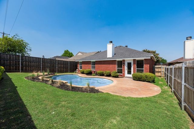 6614 Spartan Drive, Arlington, TX 76001