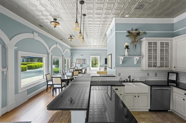 1850 Preserve Way, Atlanta, GA 30341