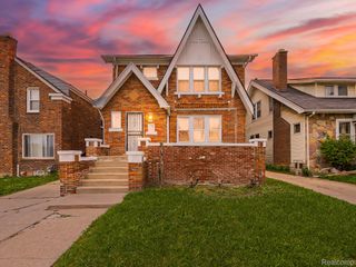 13511 Wisconsin Street, Detroit, MI 48238
