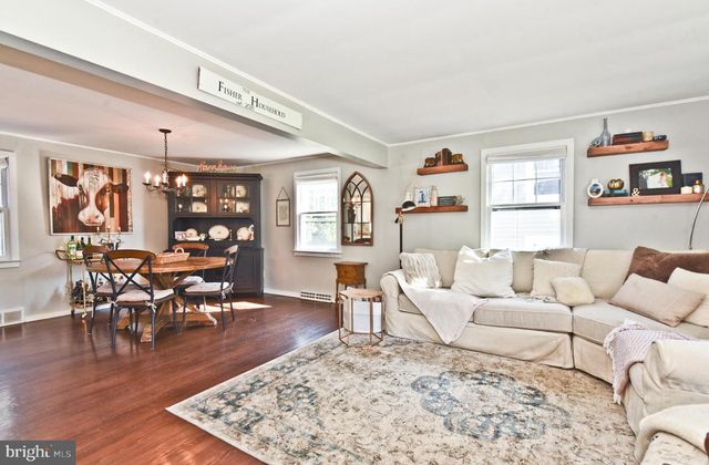 132 ROXBORO RD, Trenton, NJ 08648