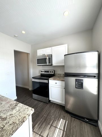 75 Williams Street 2L, Chelsea, MA 02150
