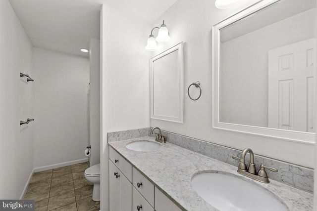 105 SWINDLER HOLLOW RD, Sperryville, VA 22740