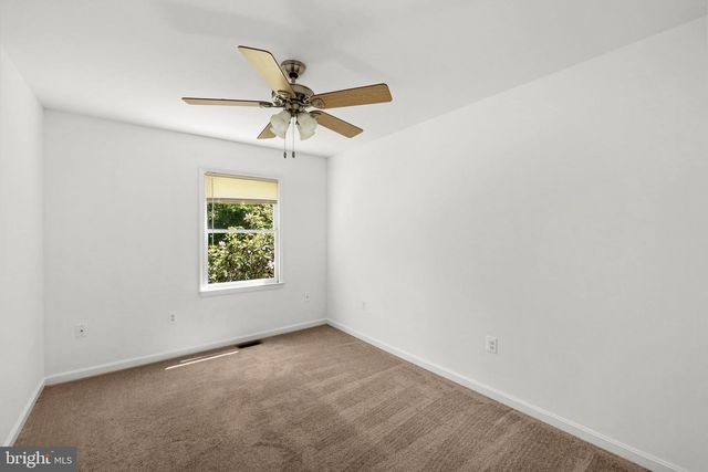 105 SWINDLER HOLLOW RD, Sperryville, VA 22740