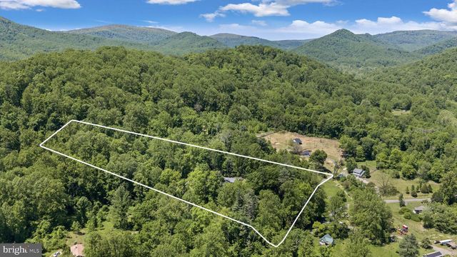 105 SWINDLER HOLLOW RD, Sperryville, VA 22740