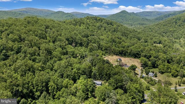 105 SWINDLER HOLLOW RD, Sperryville, VA 22740