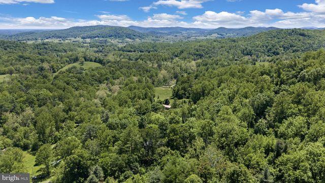 105 SWINDLER HOLLOW RD, Sperryville, VA 22740