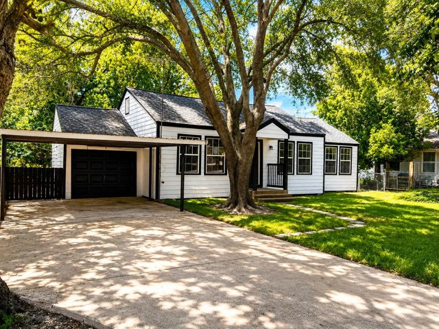 714 Morrell St, Baytown, TX 77520