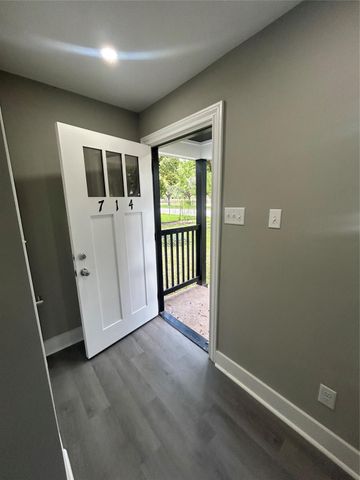 714 Morrell St, Baytown, TX 77520