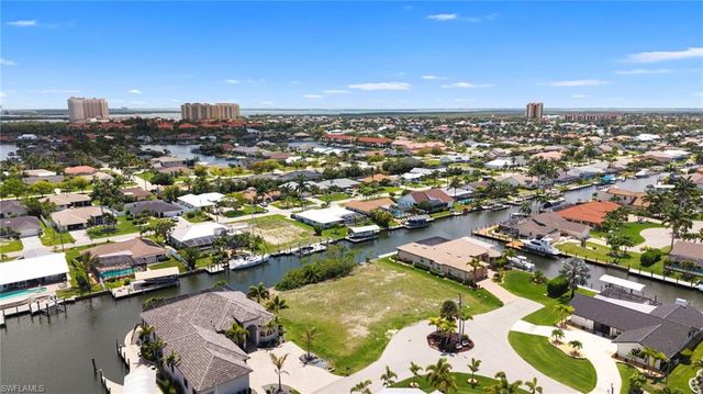 5347 SW 11th AVE, Cape Coral, FL 33914