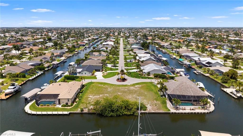 5347 SW 11th AVE, Cape Coral, FL 33914