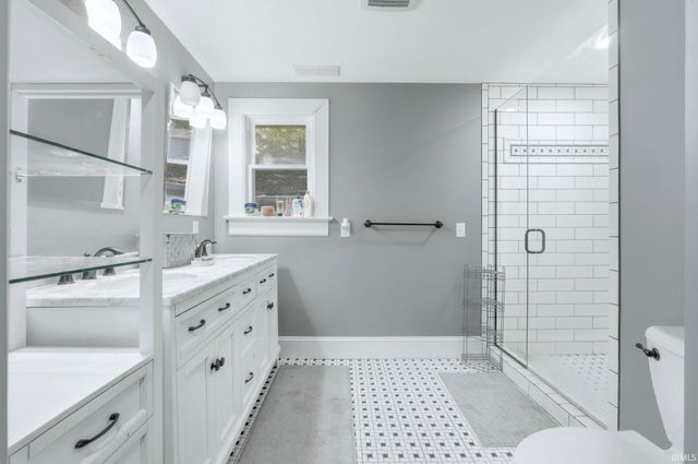 1317 W Jefferson Boulevard, Fort Wayne, IN 46802