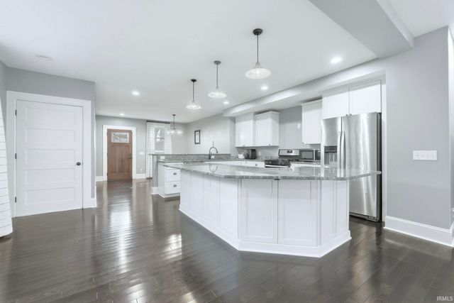 1317 W Jefferson Boulevard, Fort Wayne, IN 46802