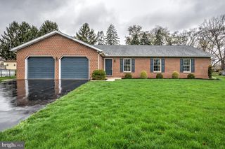 520 BOXWOOD LN, Carlisle, PA 17015