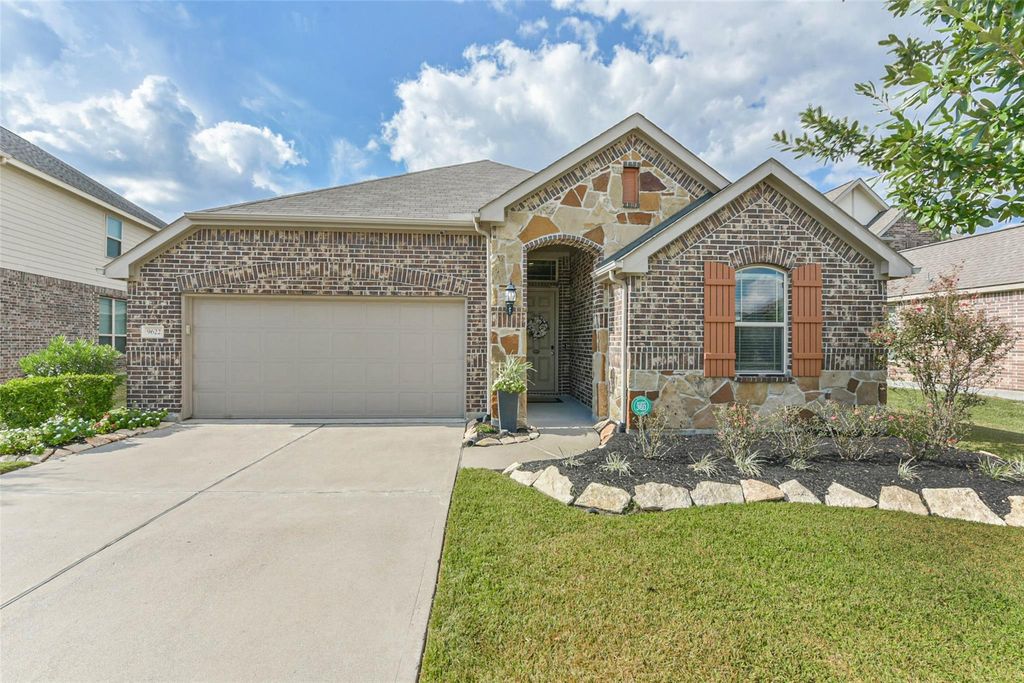 9622 Invergarry Way, Tomball, TX 77375