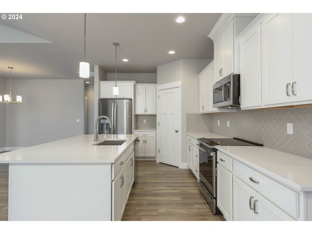 3403 Ne Justus Ave 76, Estacada, OR 97023